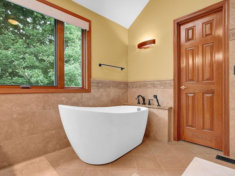 7675 Cashel Court, Dublin, OH 43017 Photo 4