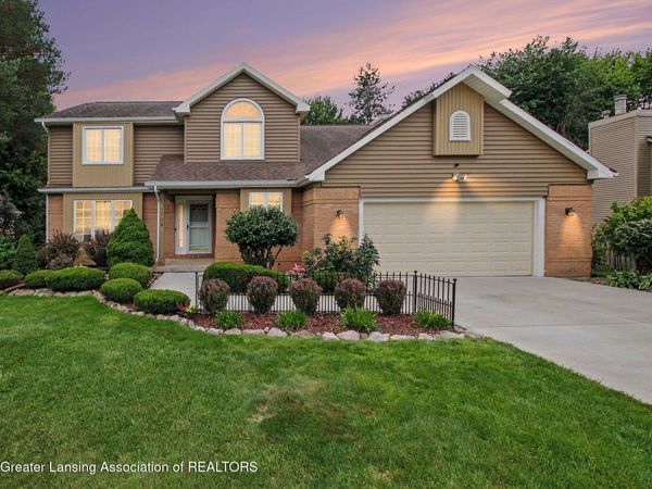 1199 Leeward Drive, Okemos, MI 48864
