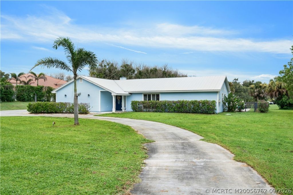 3525 SW Racquet Club Way, Palm City, FL 34990 Photo