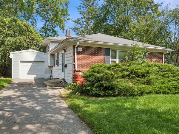 308 Southgate Drive, Northbrook, IL 60062