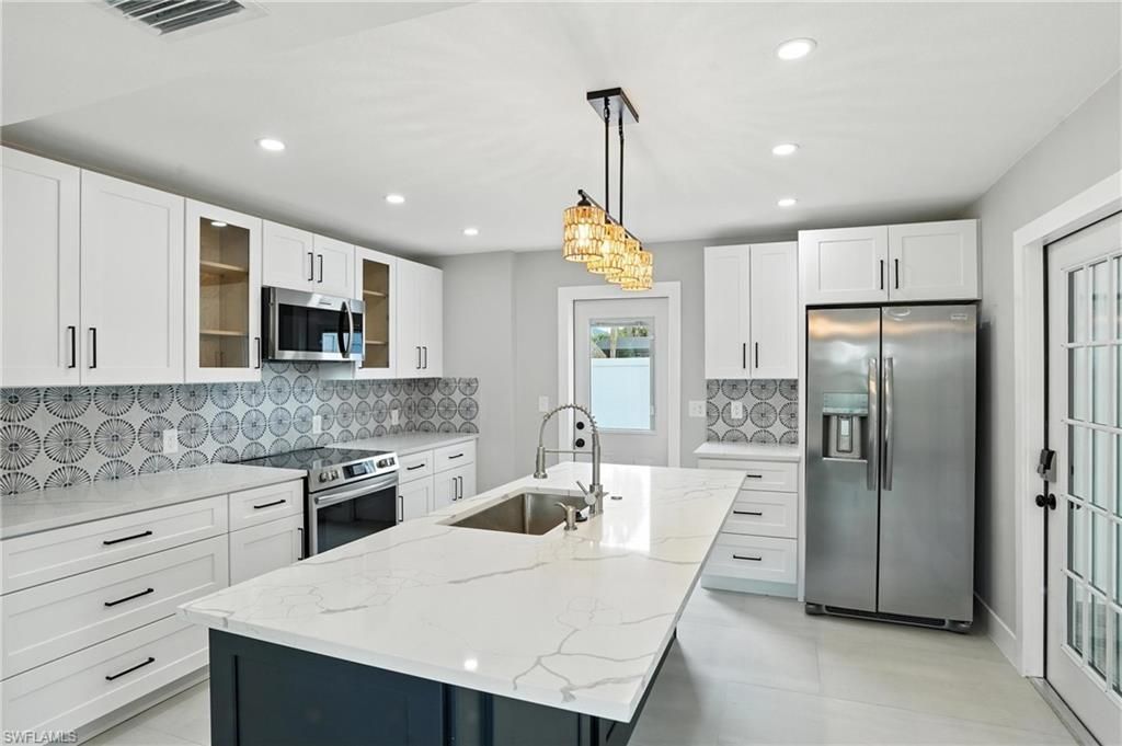 4880 Coquina Rd , Fort Myers Beach, FL 33931 Photo