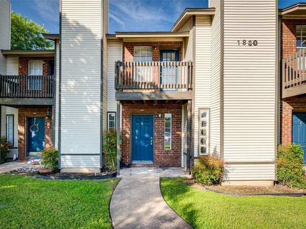 1830 River Crossing CIR, Unit B, Austin, TX 78741