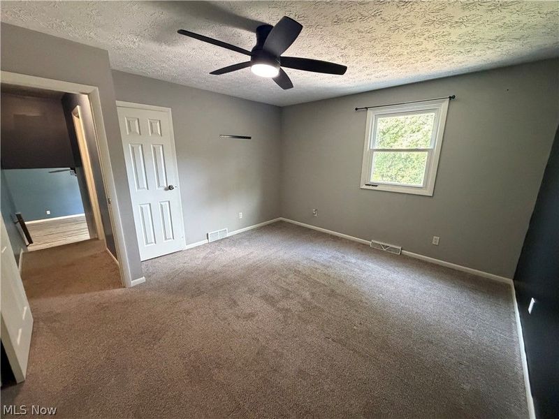 1950 Woodland Drive, Columbiana, OH 44408 Photo 10