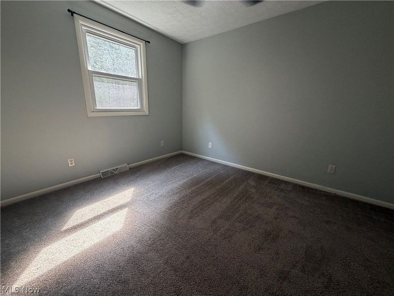 1950 Woodland Drive, Columbiana, OH 44408 Photo 13