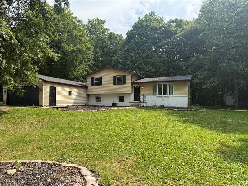 1950 Woodland Drive, Columbiana, OH 44408 Photo 2