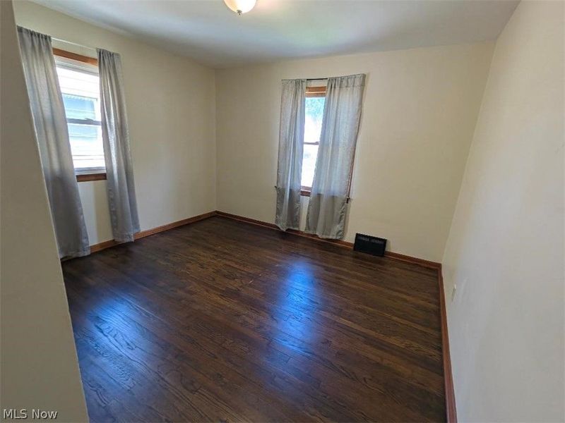 24900 Zeman Avenue, Euclid, OH 44123 Photo 8