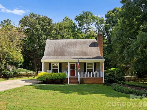 517 Forest Lane , Belmont, NC 28012