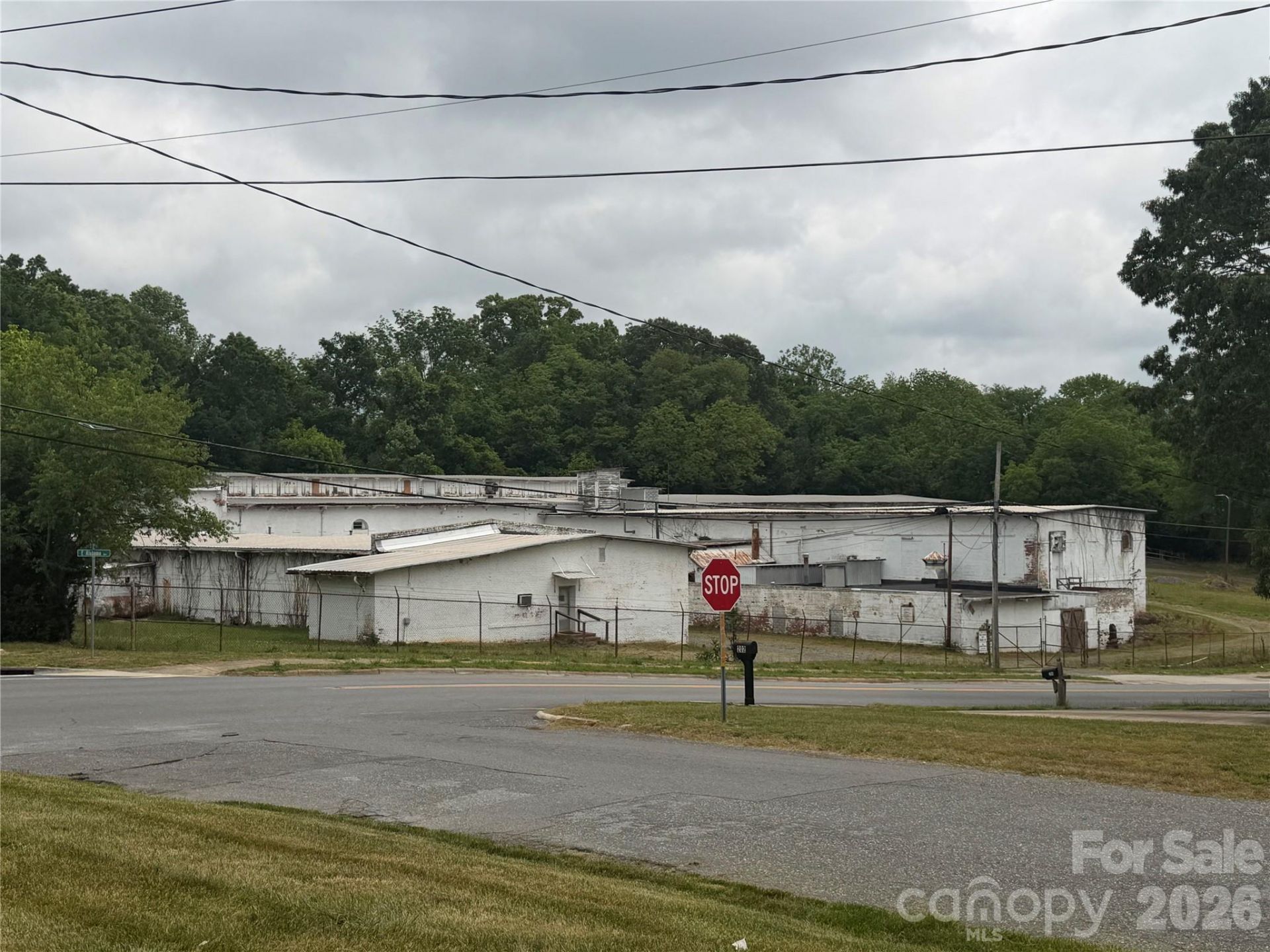 205 E Alabama Avenue , Bessemer City, NC 28016 Main Photo