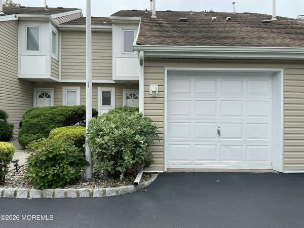 60 Cedar Avenue, Unit 8, Long Branch, NJ 07740