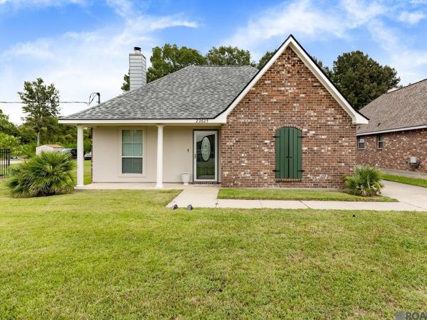 22625 Aidan Rd, Plaquemine, LA 70764