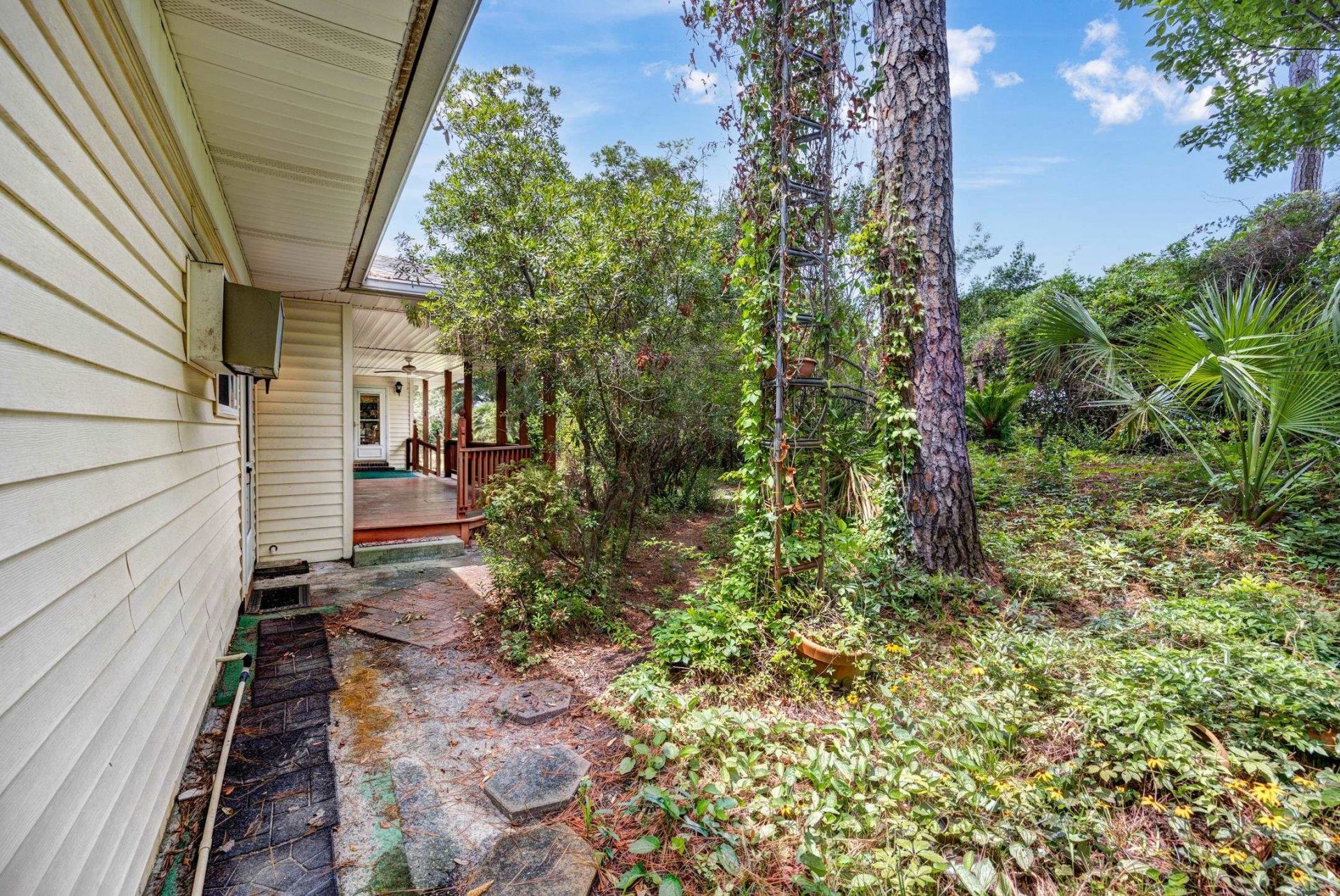 4000 Poinsett St. Photo 45