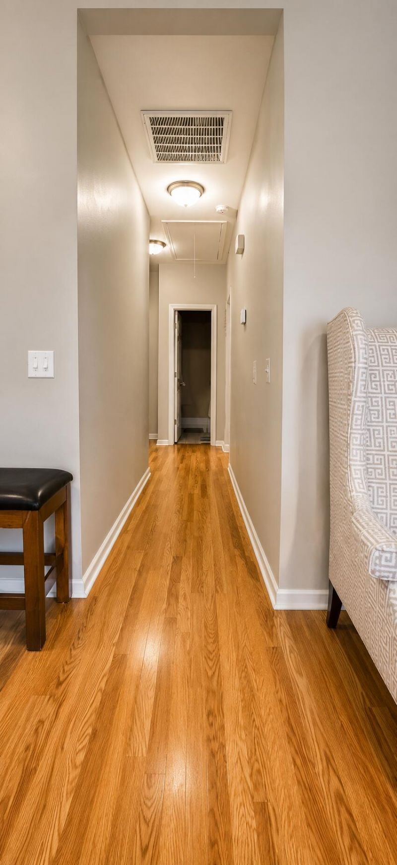 102 Dahlia Street Photo 16