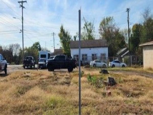 1401 Main Street , Clarksville, AR 72830