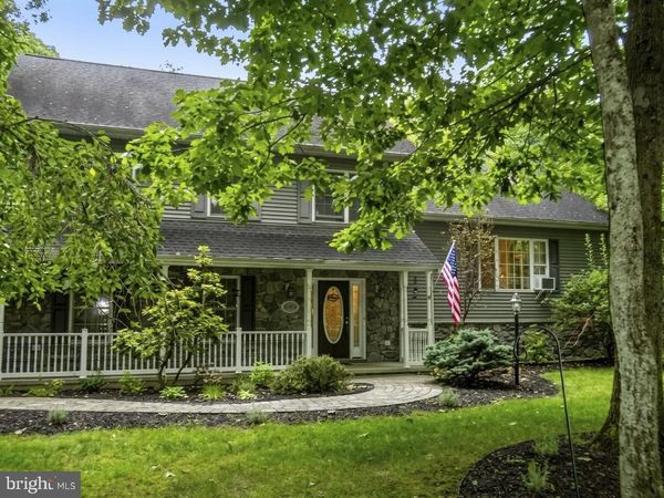 6164 STARLIGHT COURT, SWIFTWATER, PA 18370