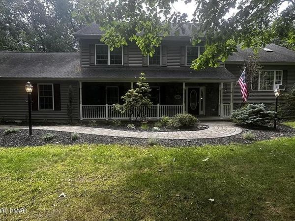 6164 STARLIGHT COURT , SWIFTWATER, PA 18370