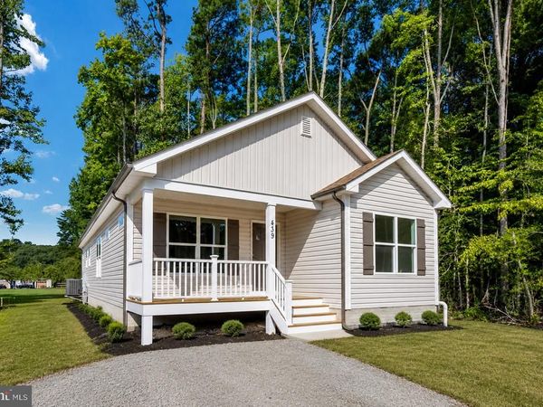 439 SHOREWOOD DRIVE , COLONIAL BEACH, VA 22443