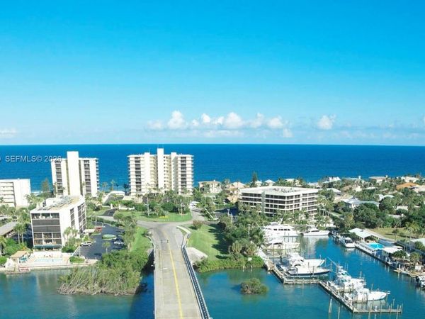 200 Beach Rd, Unit 701, Tequesta, FL 33469