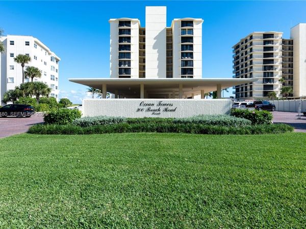 200 Beach Rd , Unit 701, Tequesta, FL 33469