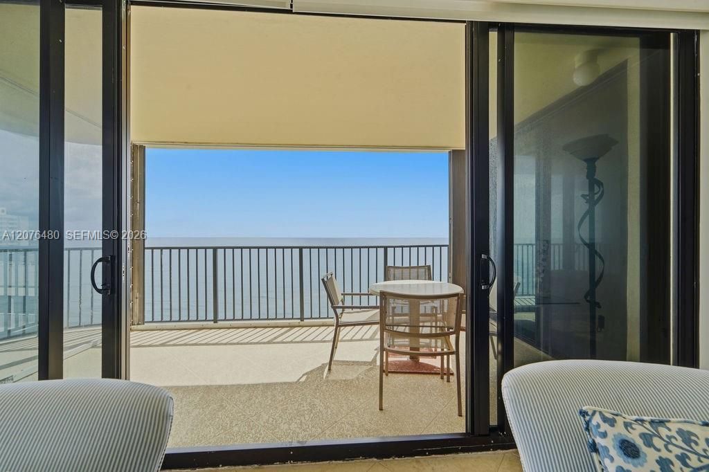 200 Beach Rd , Unit 701, Tequesta, FL 33469 Photo