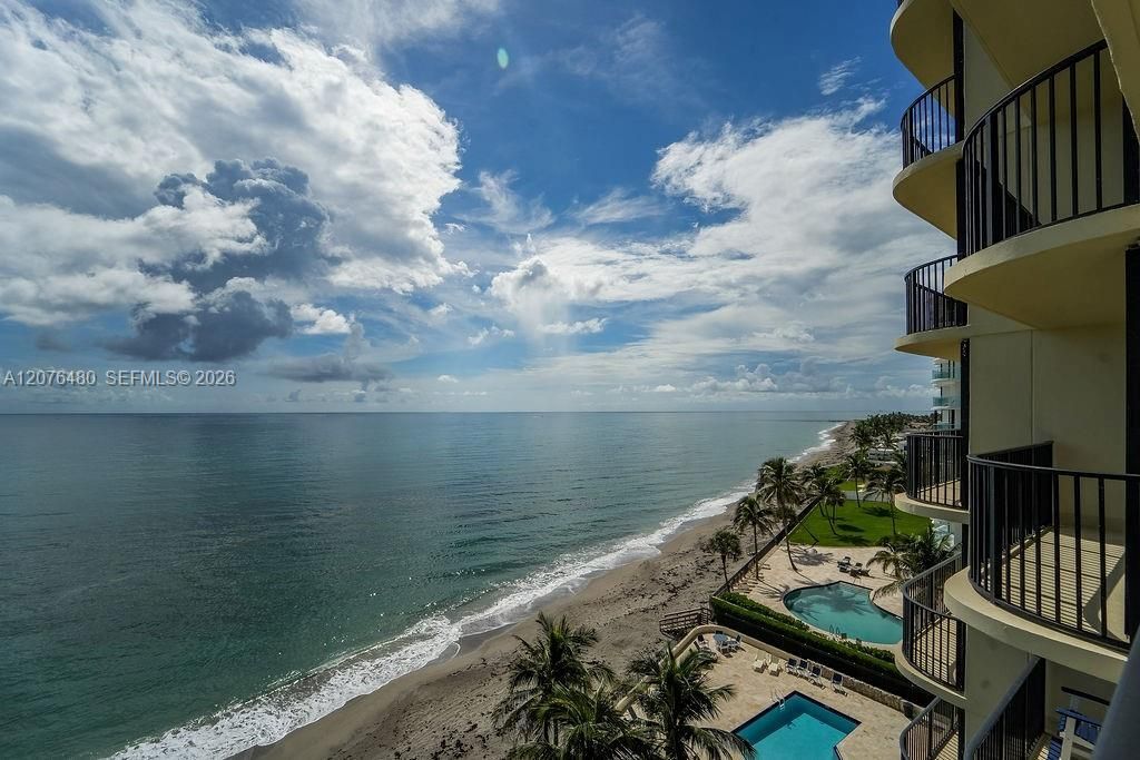 200 Beach Rd , Unit 701, Tequesta, FL 33469 Photo