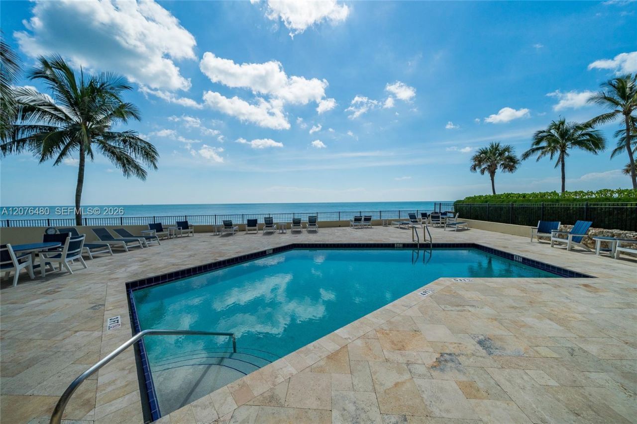 200 Beach Rd , Unit 701, Tequesta, FL 33469 Photo