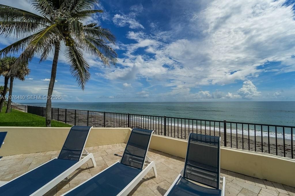 200 Beach Rd , Unit 701, Tequesta, FL 33469 Photo