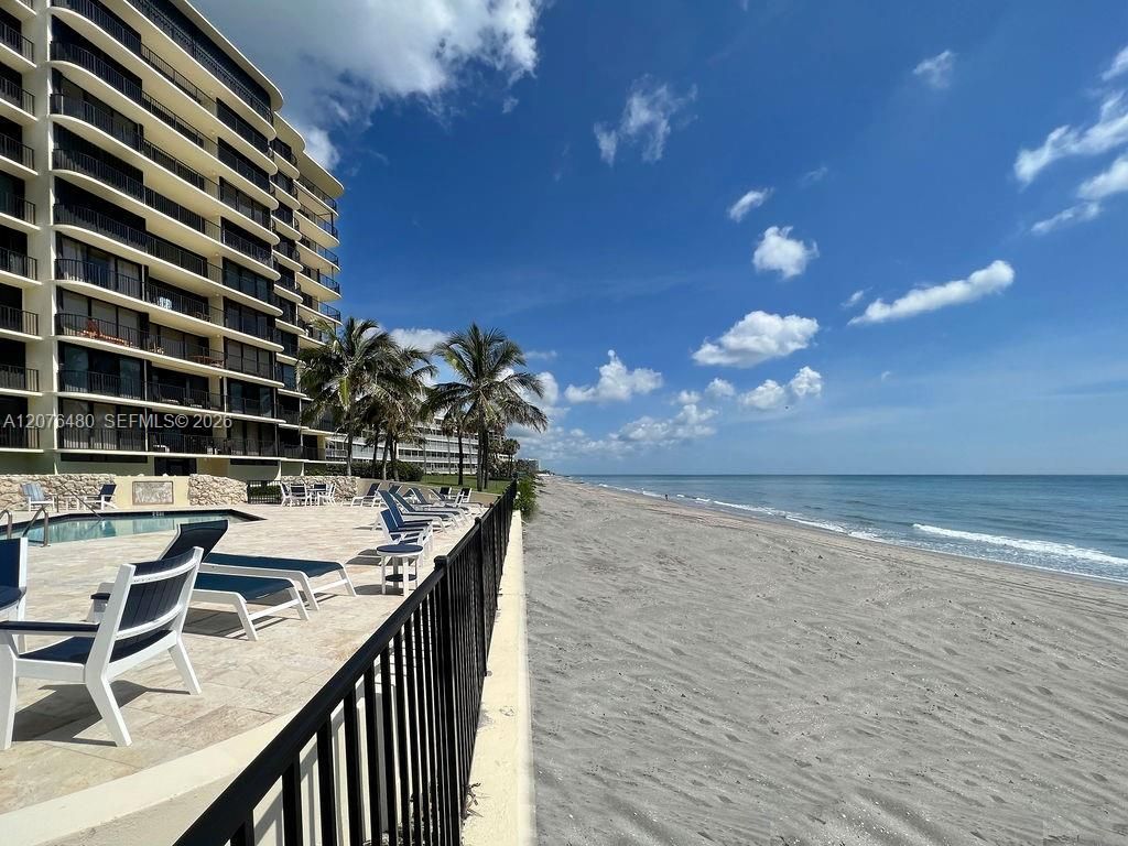 200 Beach Rd , Unit 701, Tequesta, FL 33469 Photo