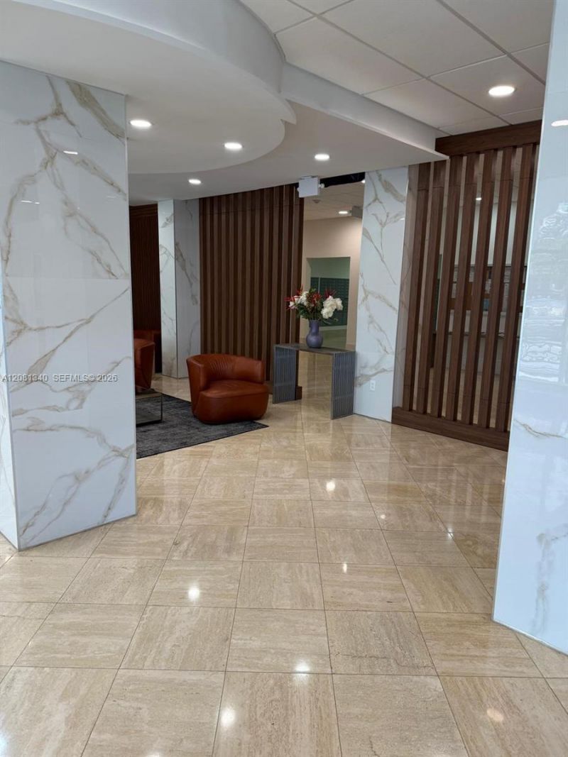 250 174th St , Unit 1420, Sunny Isles Beach, FL 33160 Photo
