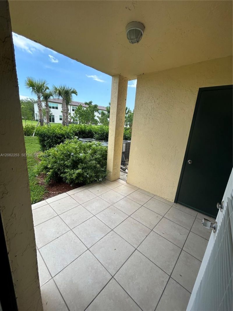 6324 La Costa Dr , Unit B, Boca Raton, FL 33433 Photo