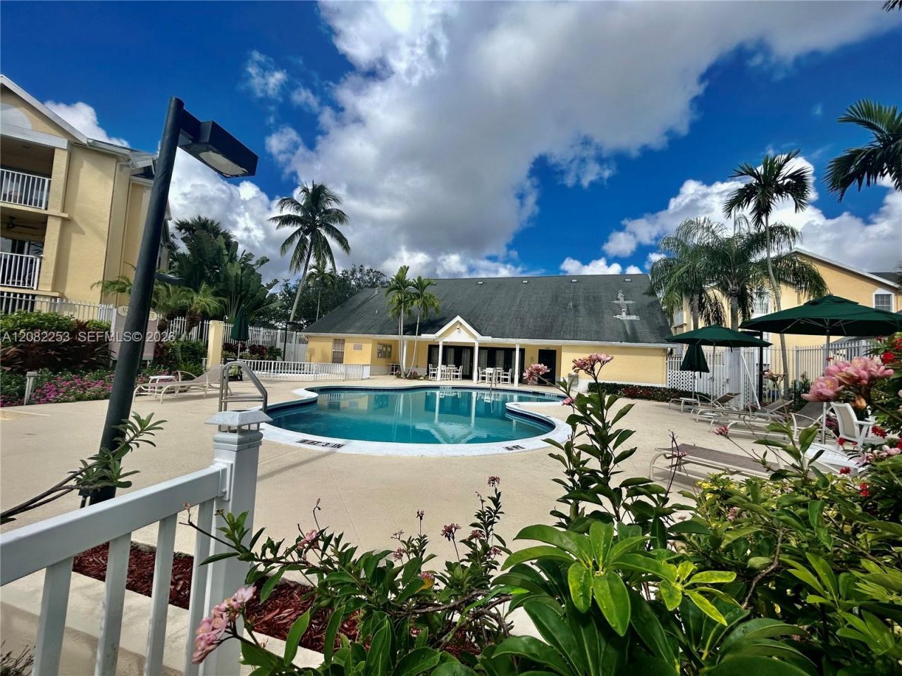 6324 La Costa Dr , Unit B, Boca Raton, FL 33433 Photo
