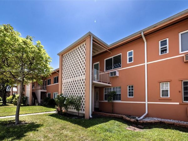 3550 SW 9th Ter, Unit 8B, Miami, FL 33135