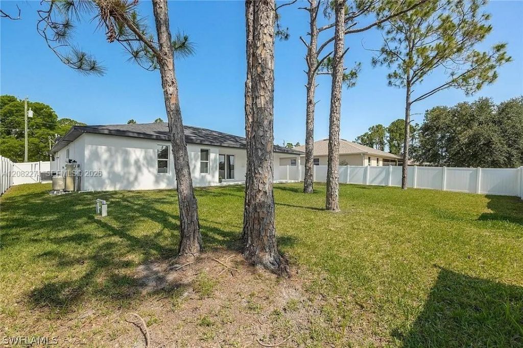 830 Angelo Ave , Lehigh Acres, FL 33971 Photo
