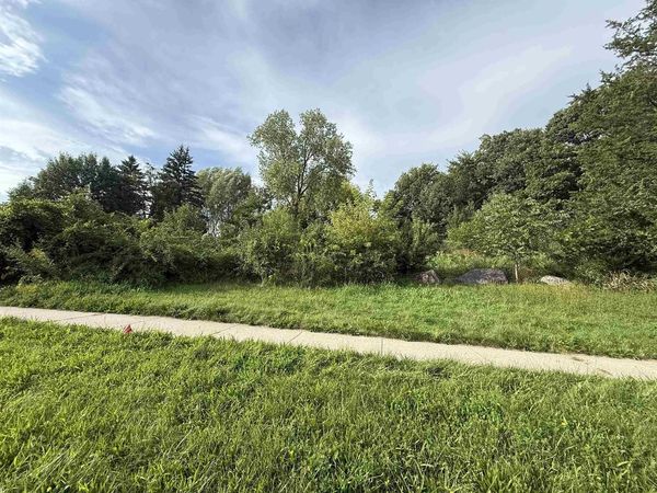 1480 Winnebago Circle, Baraboo, WI 53913