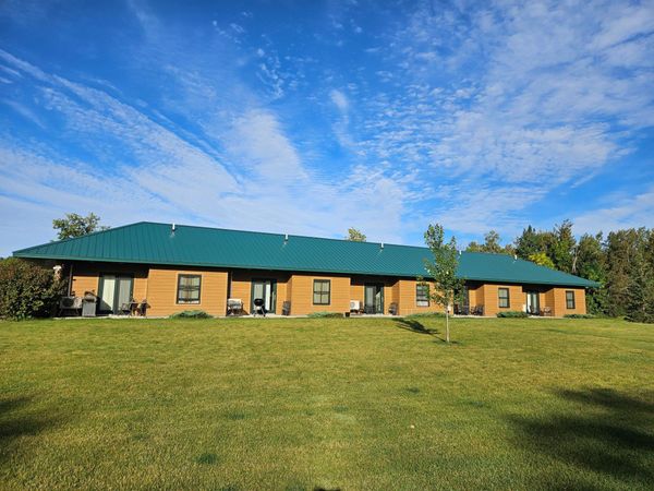 37462 Birch Drive N , Warroad, MN 56763
