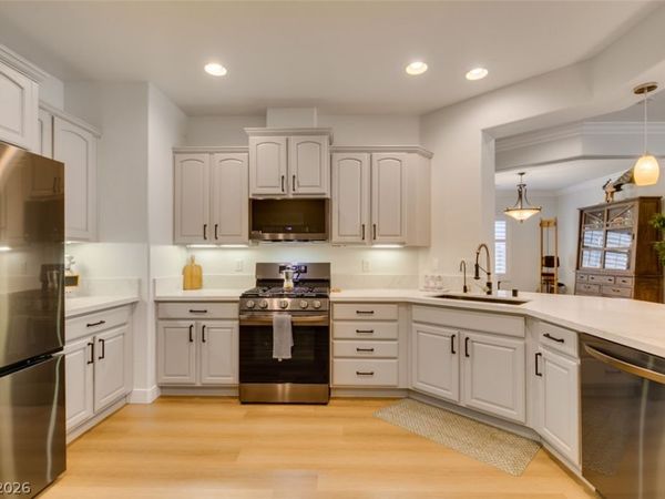 11253 Piper Peak Lane, Las Vegas, NV 89138