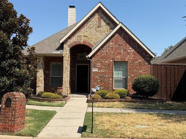 9724 Bell Rock Road , Frisco, TX 75035