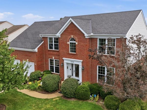 7373 Lakota Springs Drive, West Chester, OH 45069