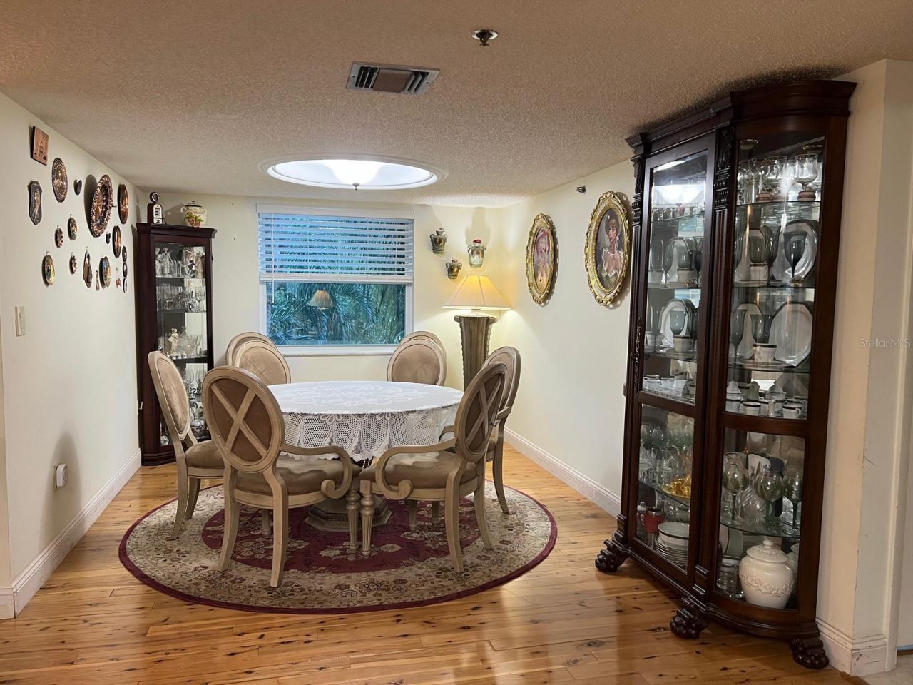 3910 Inverrary Boulevard, Unit B301, Lauderhill, FL 33319 Photo