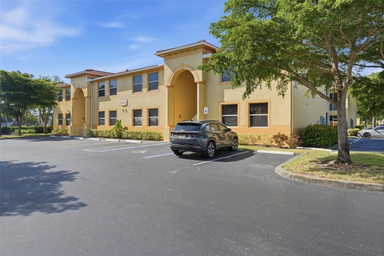 4259 Bellasol Circle , Unit 2013, Fort Myers, FL 33916 Photo