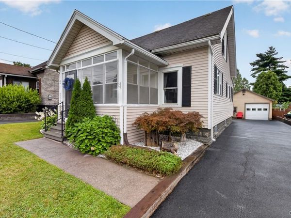 111 Brookfield Road , Syracuse, NY 13211