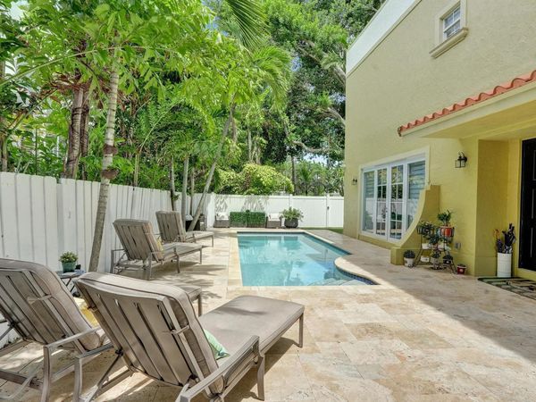 1411 NE 7th Street, Fort Lauderdale, FL 33304