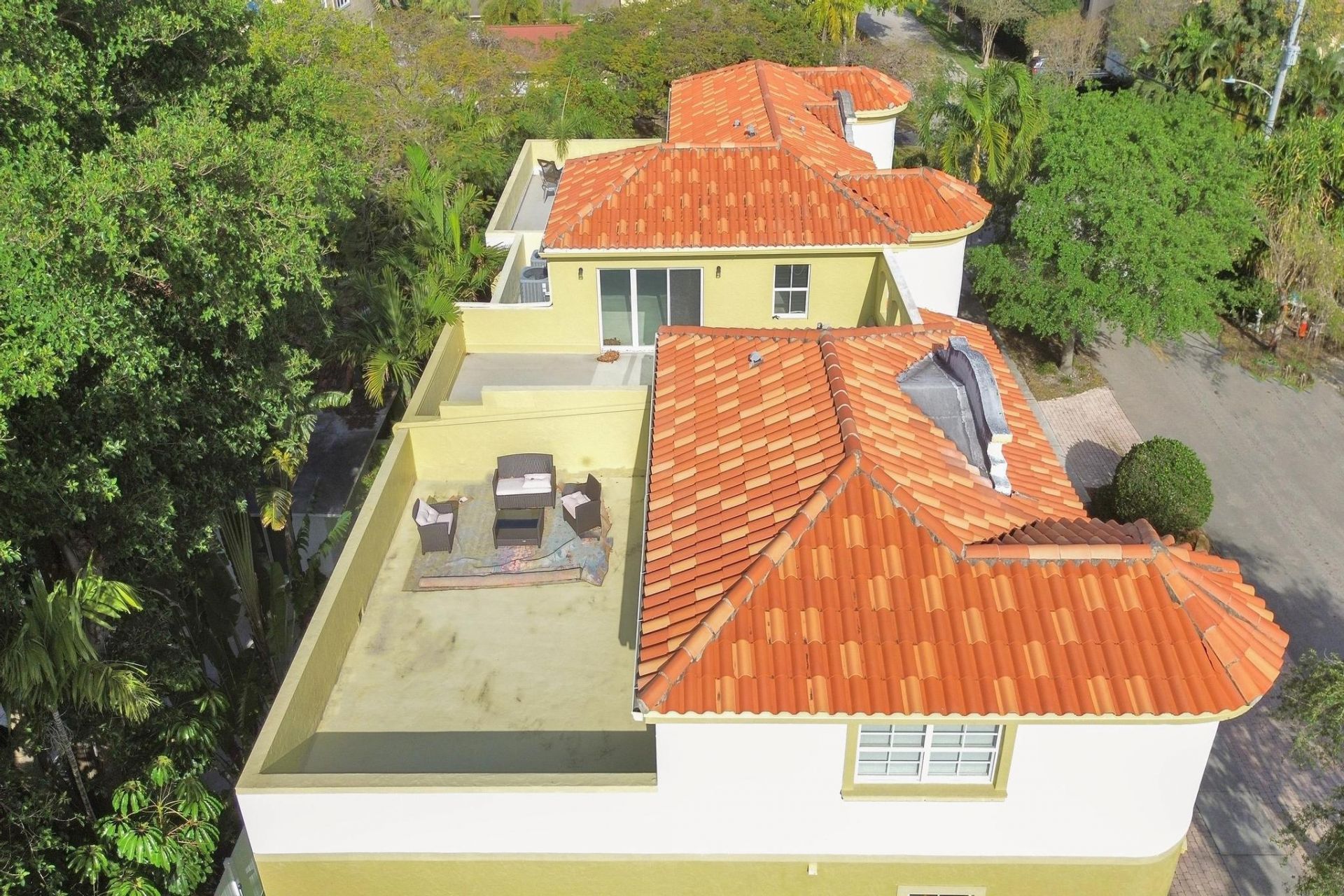 1411 NE 7th Street, Fort Lauderdale, FL 33304 Photo