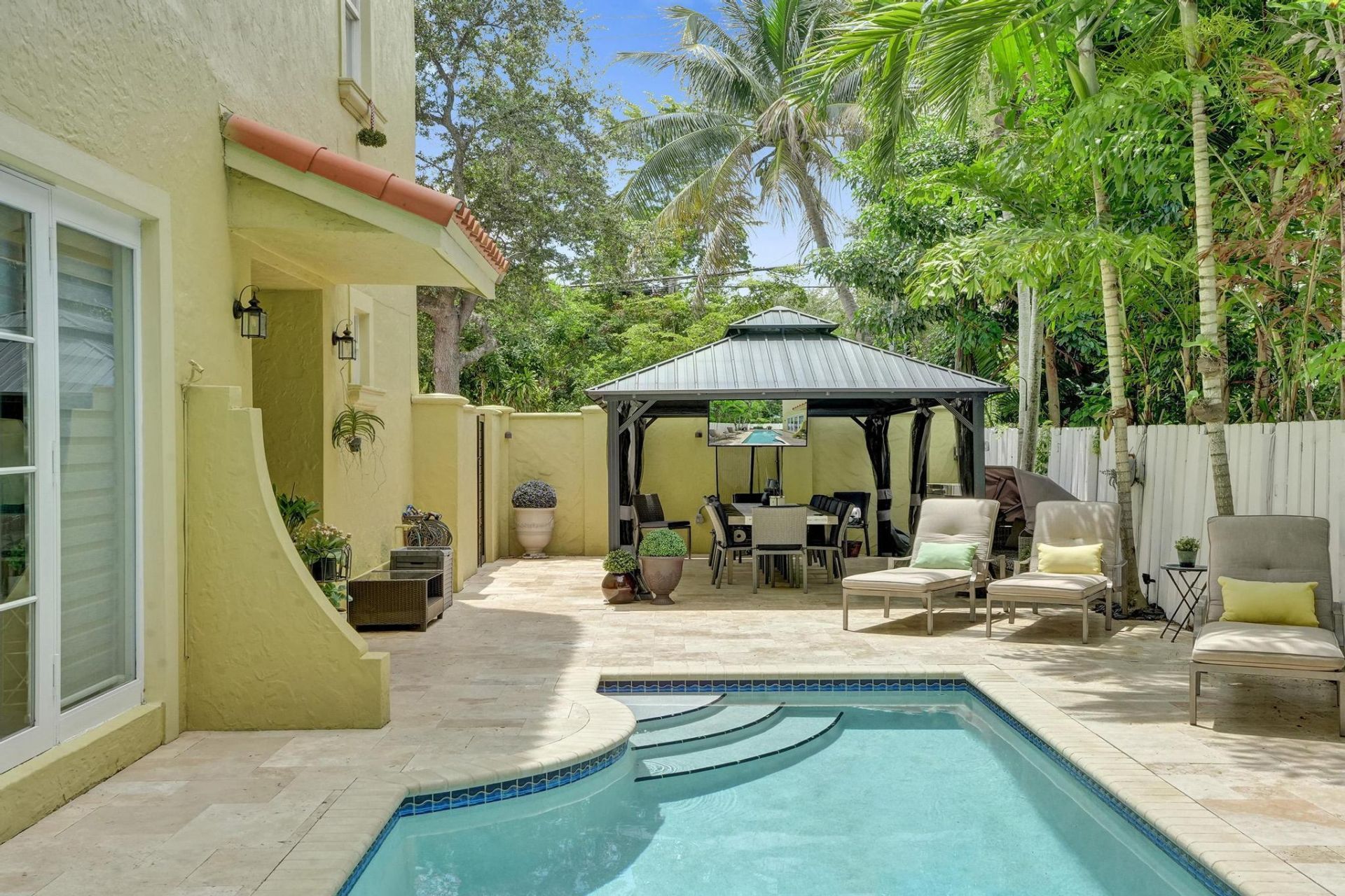 1411 NE 7th Street, Fort Lauderdale, FL 33304 Photo