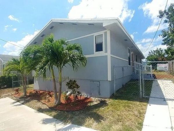 1488 W 31st Street, Riviera Beach, FL 33404