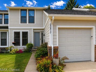 22817 Cranbrooke Drive , Novi, Mi 48375
