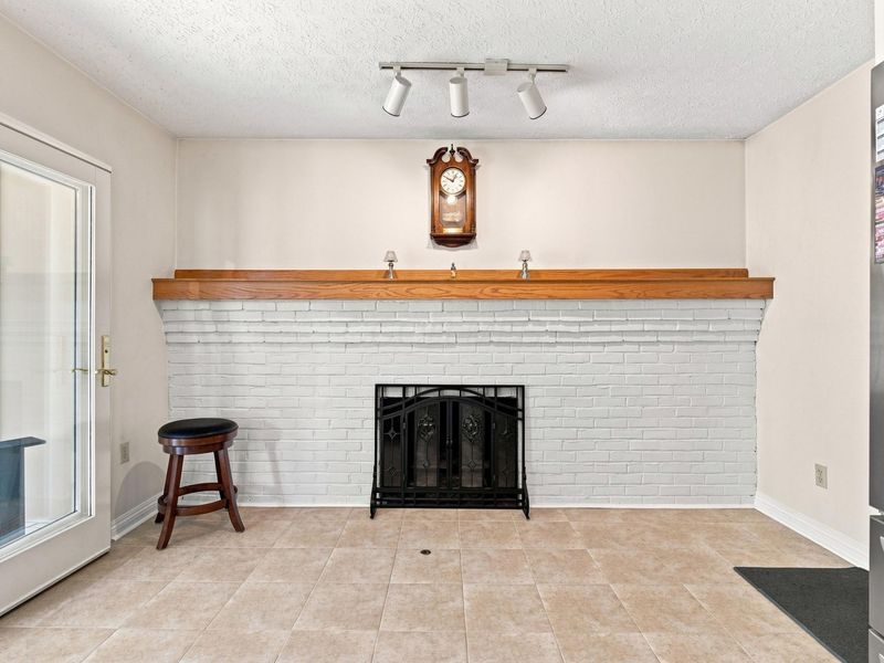 261 Brookhaven Drive E, Columbus, OH 43230 Photo 14