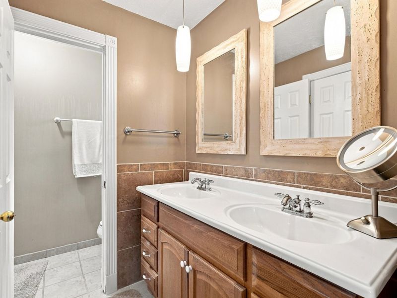 261 Brookhaven Drive E, Columbus, OH 43230 Photo 22
