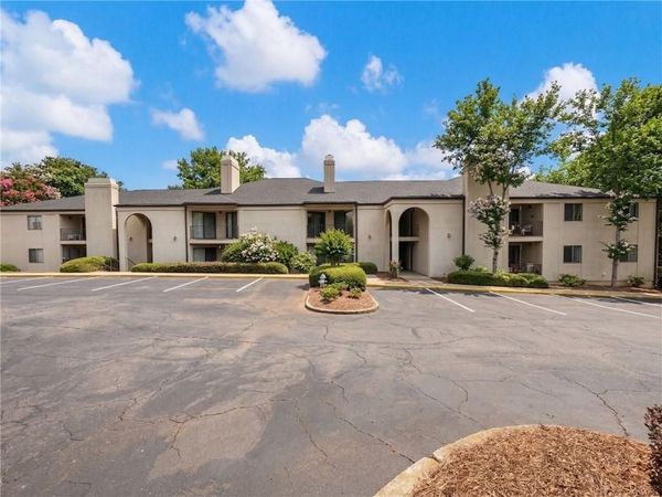 605 Candler Street , Unit C-10, Gainesville, GA 30501