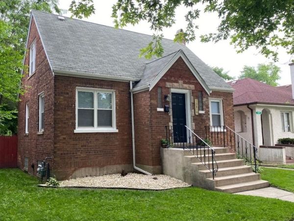 13819 S State Street , Riverdale, IL 60827
