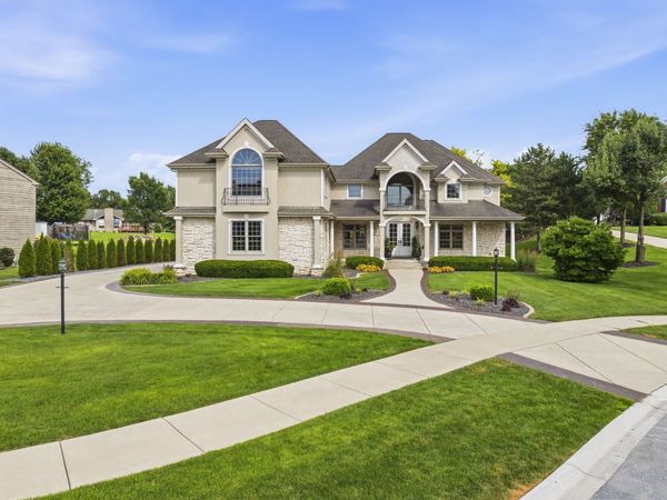 9241 Ruth Court, St. John, IN 46373